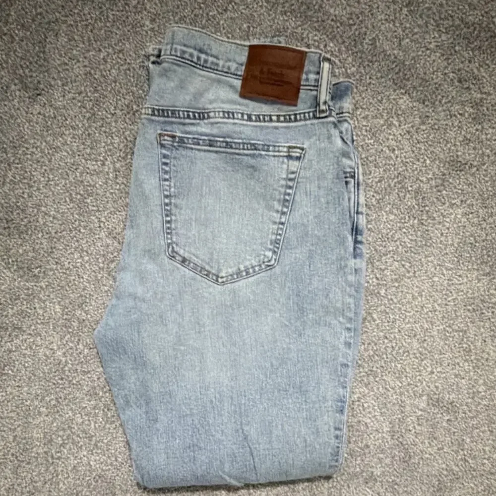 Abercrombie & Fitch Light Blue Stretch Athletic Slim Denim Jeans Men
